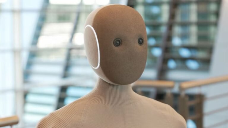 CES 2026’da İnsansı Robotlar: Fiyatlar ve Ön Siparişlerle Şekillenen Yeni Dönem