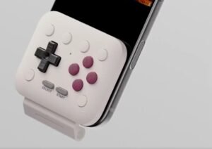 FlipPad: 8BitDo’nun Dikey Oyun Deneyimini Taşınabilir Kısımla Yeniden Şekillendirmesi