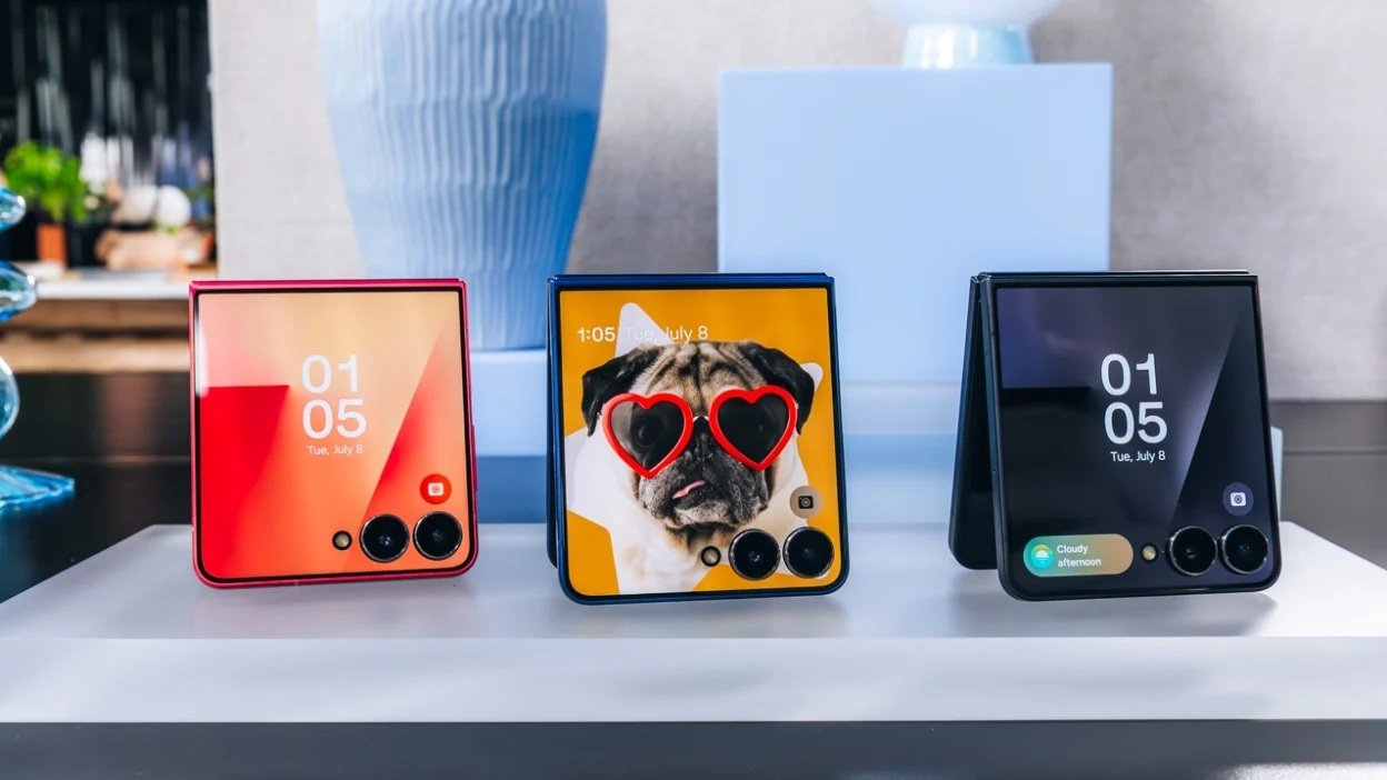 Geleceğin Katlanabilir Akıllı Telefonları: Dayanıklılık, Yazılım ve Fiyat Dengesi