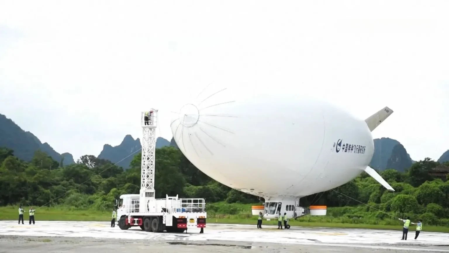 Hava Gemileriyle Düşük Miyatlı Taşımacılığın Yeni Ufku: Zeppelin NT ve AS700