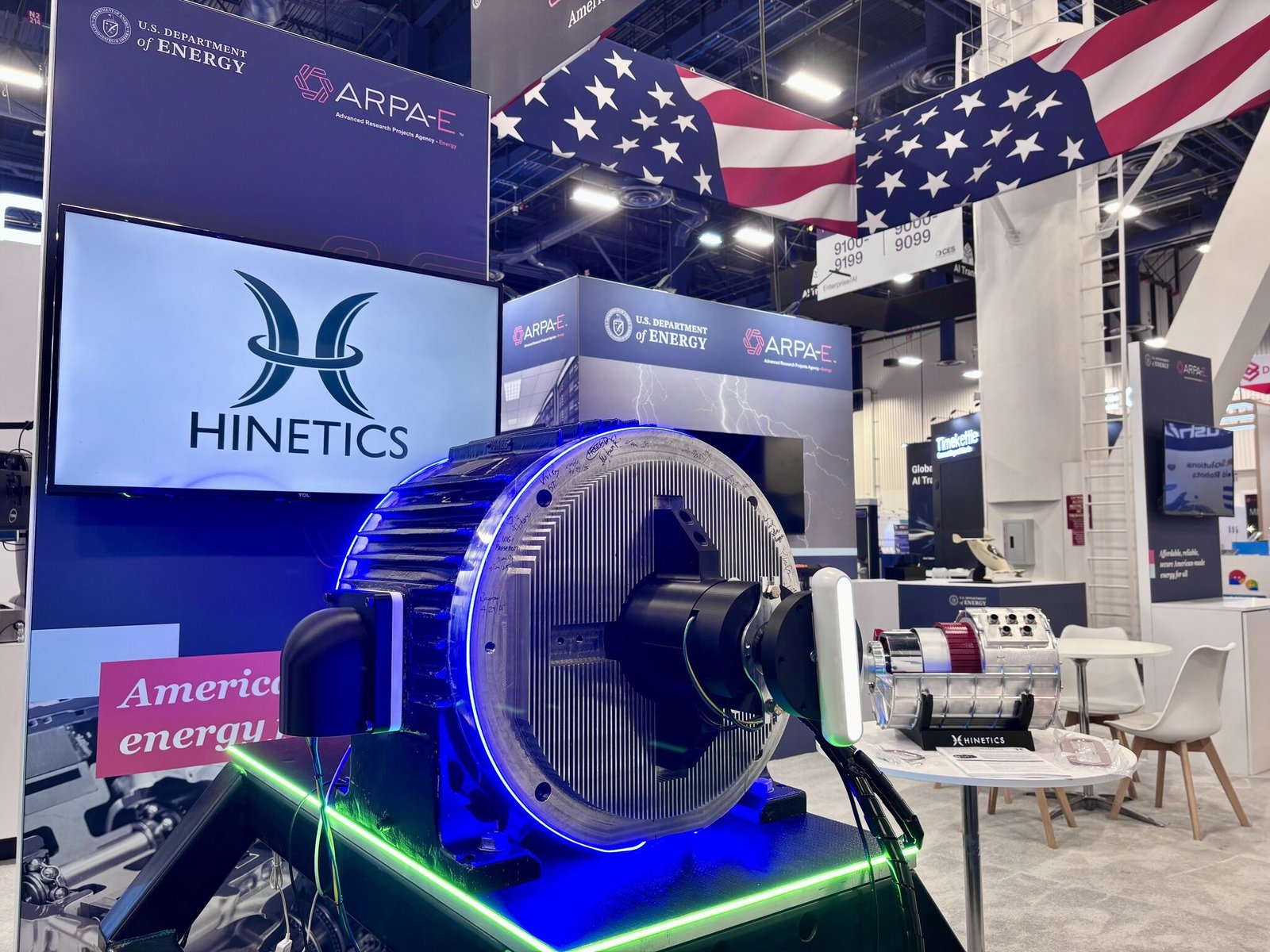 Hinetics: CES 2026 ile Kriyojenik Gerekli olmadan Entegre Soğutmalı Süperiletken Motorunu Tanıttı