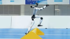 İnsansı Robotlarda Katı Hal Bataryaları: Enerji Depolamada Dönüşümün Kilit Noktası