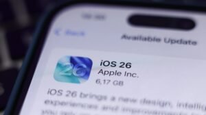 iOS 26.2 Yayımlandı: Güvenlik Güncellemesi ve Geri Dönüş Sınırlamaları