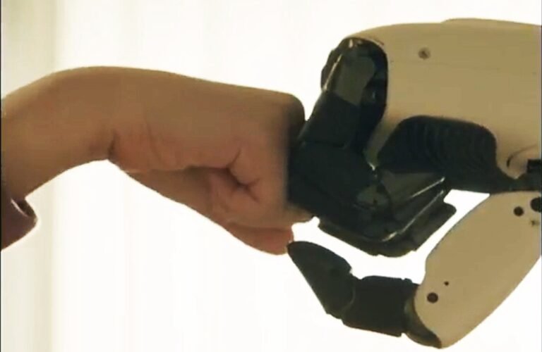 LG CLOiD: Ev Robotunun Las Vegas’taki Dünya Tanıtımına Hazırlık ve Stratejisi