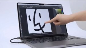 Magic Screen: MacBook’larda Dokunmatik Deneyimini Dışarıdan Sağlayan Yeni Aksesuar