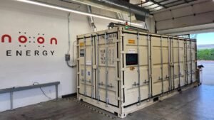 Noon Energy’nin Ultra Uzun Süreli Enerji Depolama Pilot Projesi: Hibrit Yaklaşım ve Verimlilik Kilit Noktaları
