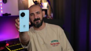 Nova 14 Pro ile Renklerin Gerçeğe Yakın Yansıması ve Selfie Devrimi