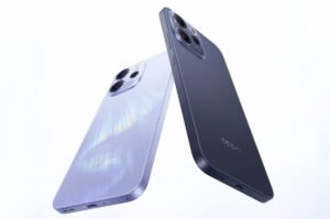 Oppo Reno 15 F İncelemesi: 7.000 mAh Pil, 80W Şarj ve 50 MP Ana Kamera ile Dikkat Çeken Yeni Üye