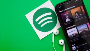 Spotify Arşivinin 300TB’lık Yağması: Korsanlık, Koruma mı Yoksa Hukuki Risk mi?