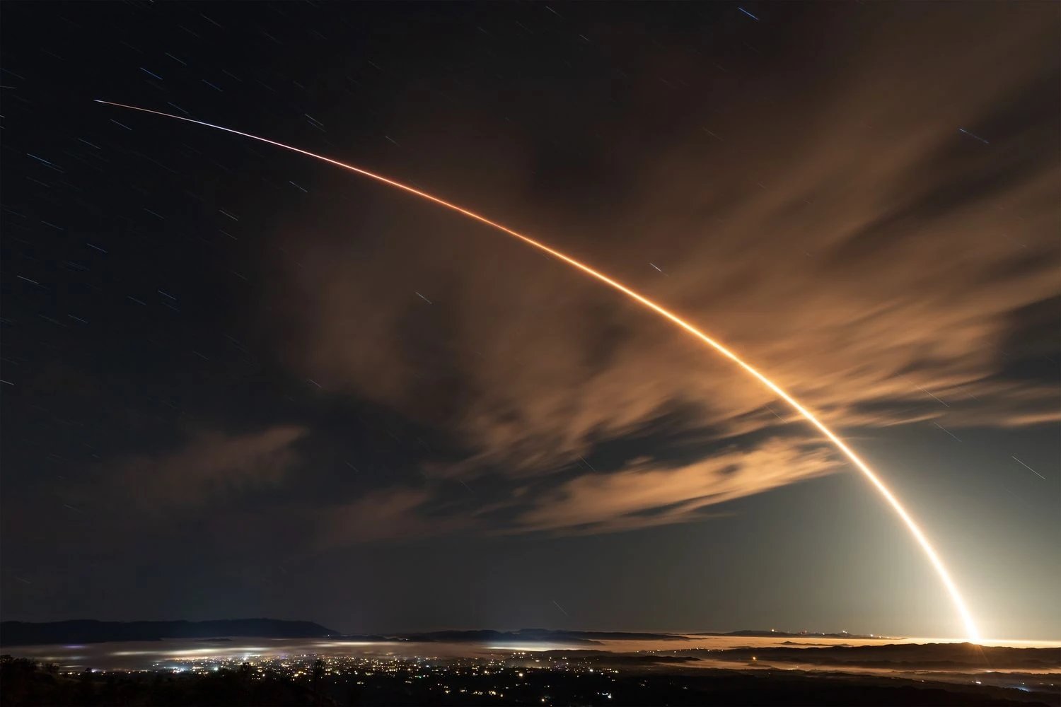 Starlink 35956 Uydusunda Görülen Anomali ve Atmosferde Yok Oluş Senaryosu