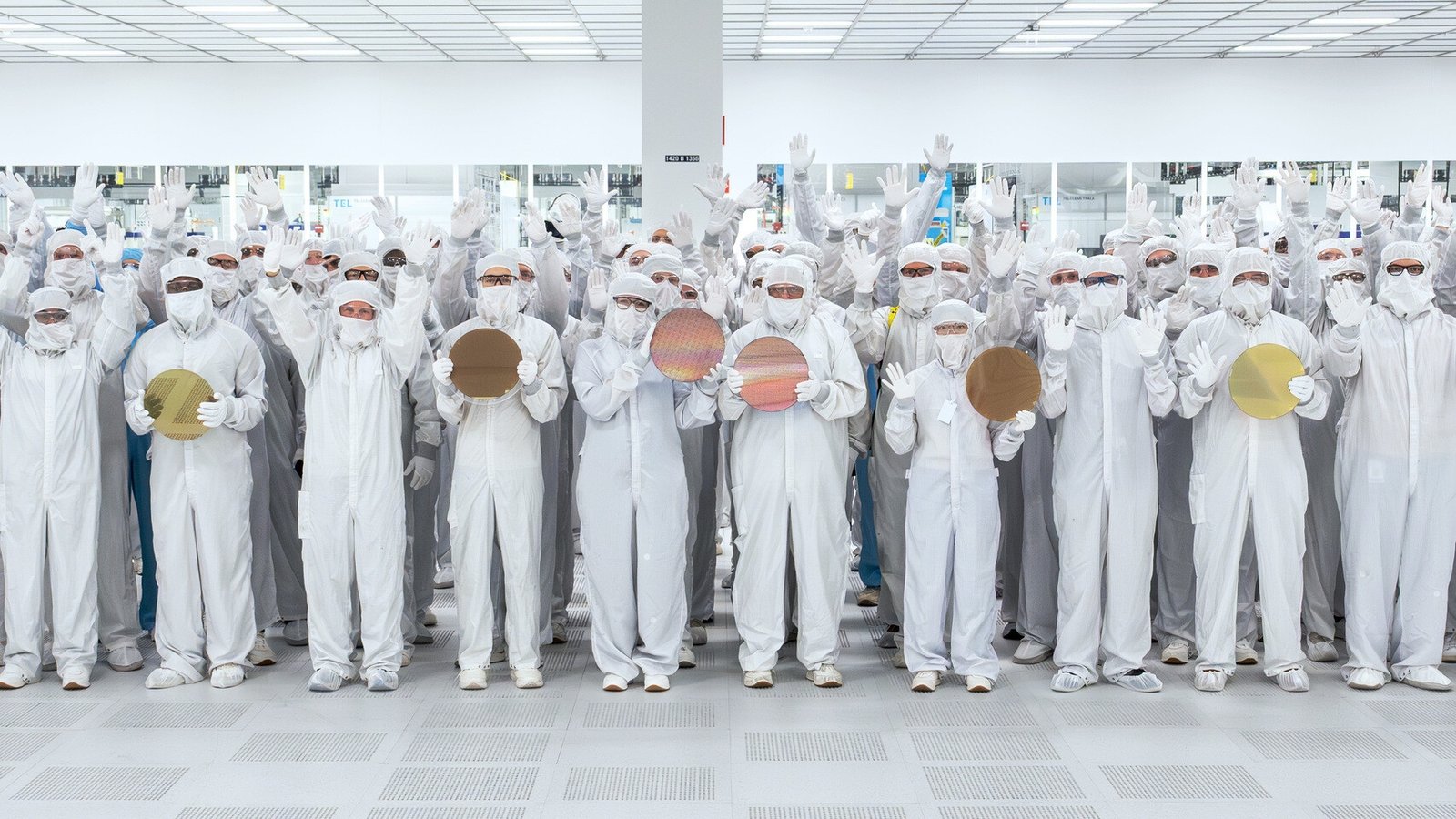 Texas Instruments'in Sherman’daki 300 mm Wafer Üretim Hamlesi: SM1 Fabrikasının Seri Üretime Başlaması
