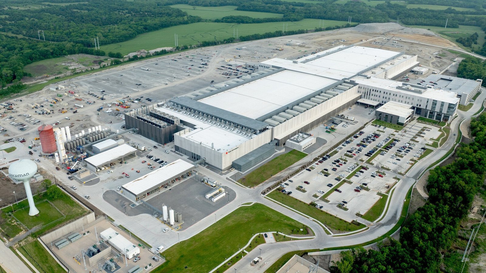 Texas Instruments’in Sherman’daki 300 mm Wafer Üretim Hamlesi: SM1 Fabrikasının Seri Üretime Başlaması