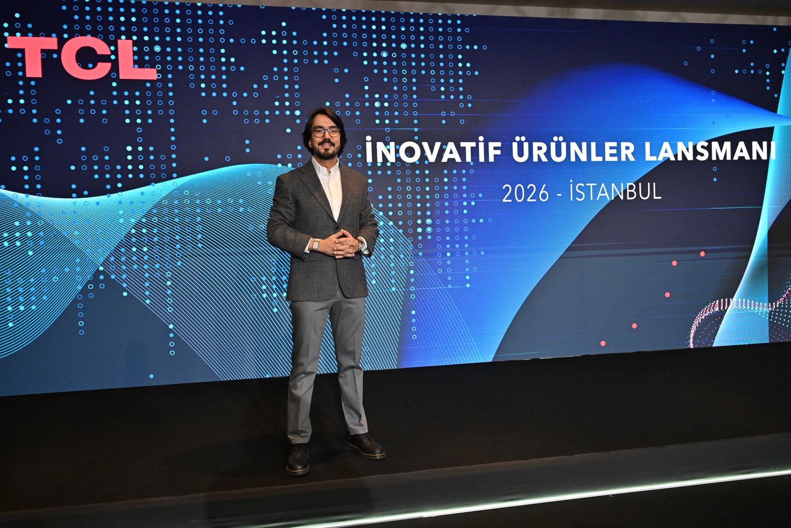 Türkiye’de TCL’nin Yeni Nesil Ekosistem Ürünleri Lansmanı: Taşınabilir Projeksiyonlar, Akıllı Saat ve NXTPAPER 14