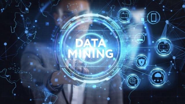 Veri Madenciliği ve Yapay Zeka: Veriden İşe Dönüştürülen İçgörüler