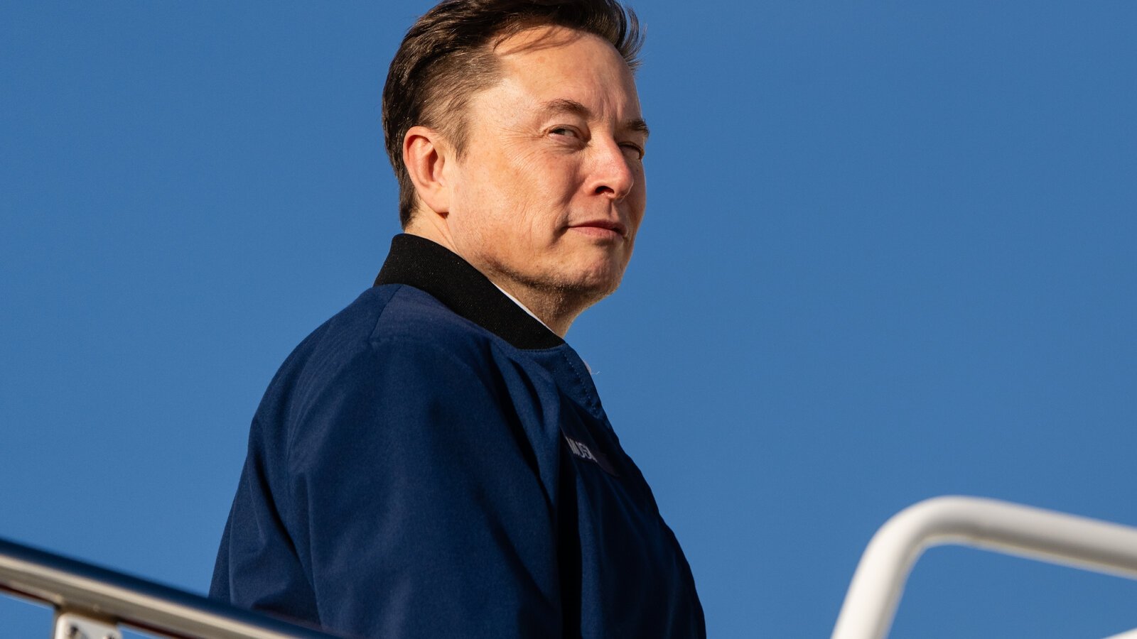 Ay Üretim ve Elektromanyetik Fırlatma Vizyonu: Musk’ın Uzay Endüstrisi İçin Yeni Yol Haritası