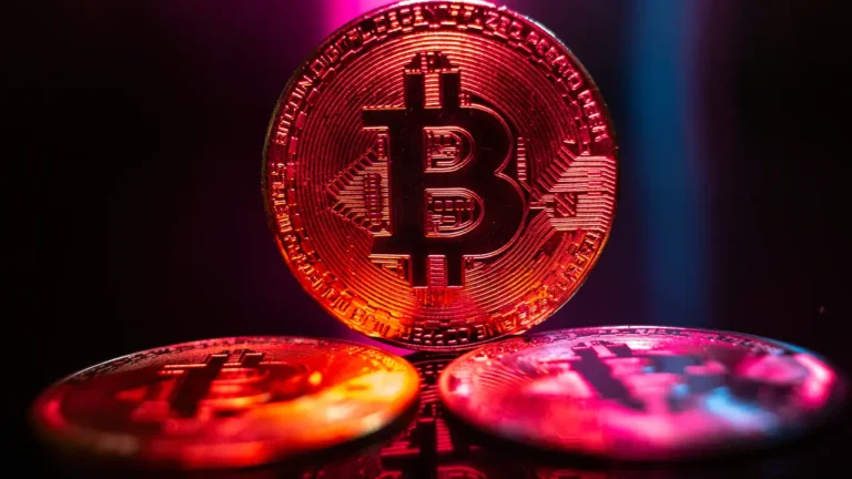 Bitcoin’de Büyük Düşüş: Piyasalar Geriledi ve Etkiler Derinleşti