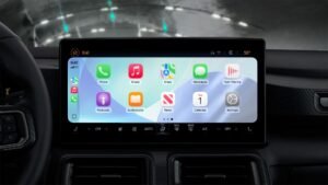 CarPlay Üzerinde Üçüncü Taraf Yapay Zeka Entegrasyonu: Claude, Gemini ve ChatGPT Geliyor