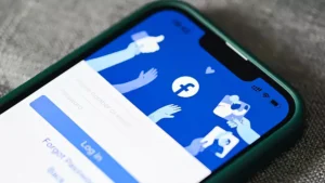 Facebook Yapay Zeka Özellikleriyle İçerik Oluşturmayı Yeniden Tanımlıyor