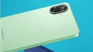 Galaxy F70e 5G: Dikkat Çeken Özelliklerle Yeni Orta-Üst Model