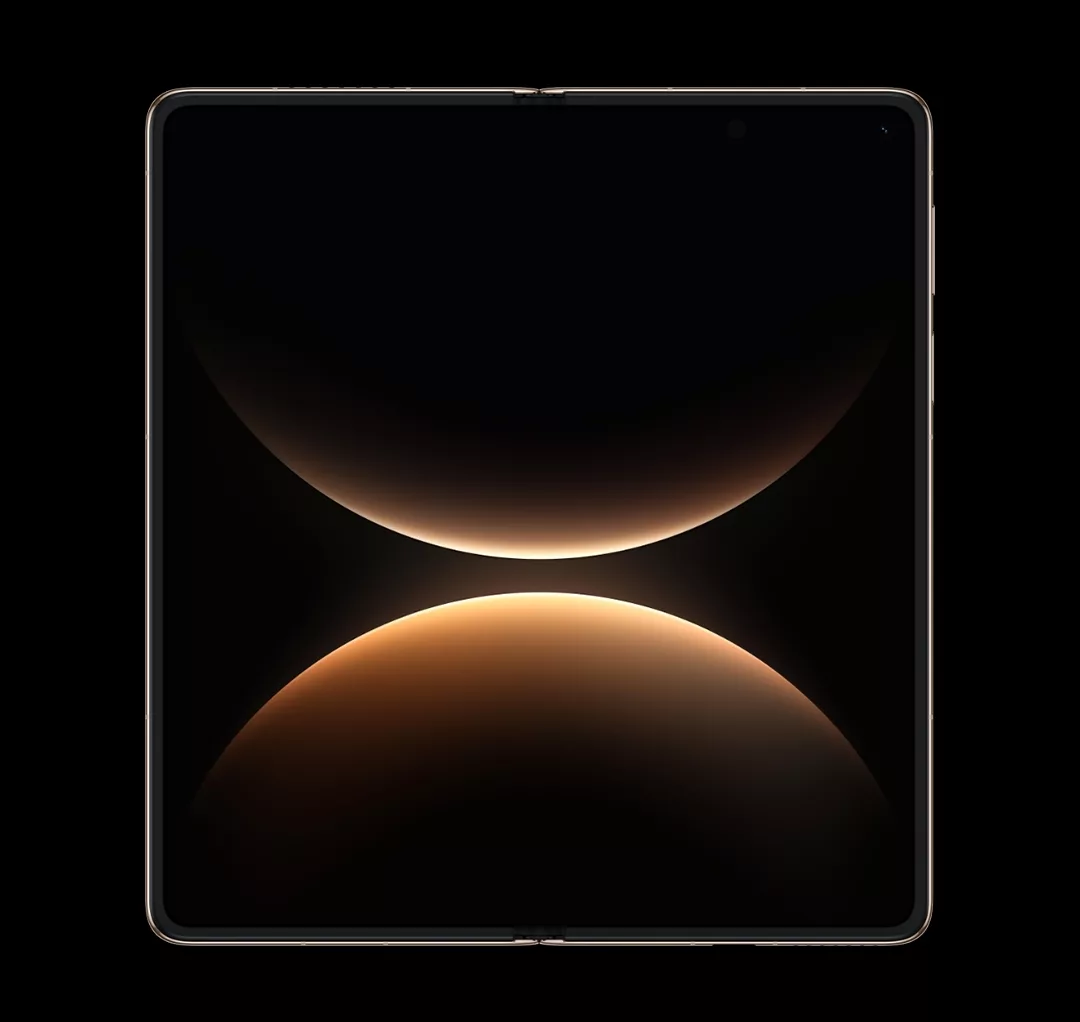 HUAWEI Mate X7: Dayanıklılık ve Üretkenlikte Yeni Zirve