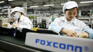 Sharp-Foxconn Anlaşması Gerginliği ve Apple’ın OLED Yolculuğu