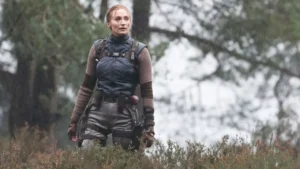 Sophie Turner, Tomb Raider Evrenini Amazon Prime’da Hayatta Kalma Ustasıyla Yeniden Yansıtıyor