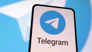 Telegram Android 12.4.0: Dört Sekmeli Tasarım ve Liquid Glass Etkisi