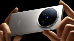 Vivo X300 Ultra: Kamerada dev adımlar, güçlü pil ve hız aşırtan şarj yetenekleriyle geliyor