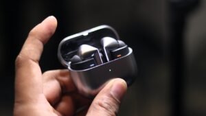 Galaxy Buds 4 Serisi Ön Siparişleri Başladı: Fiyatlar ve Takas Seçenekleri