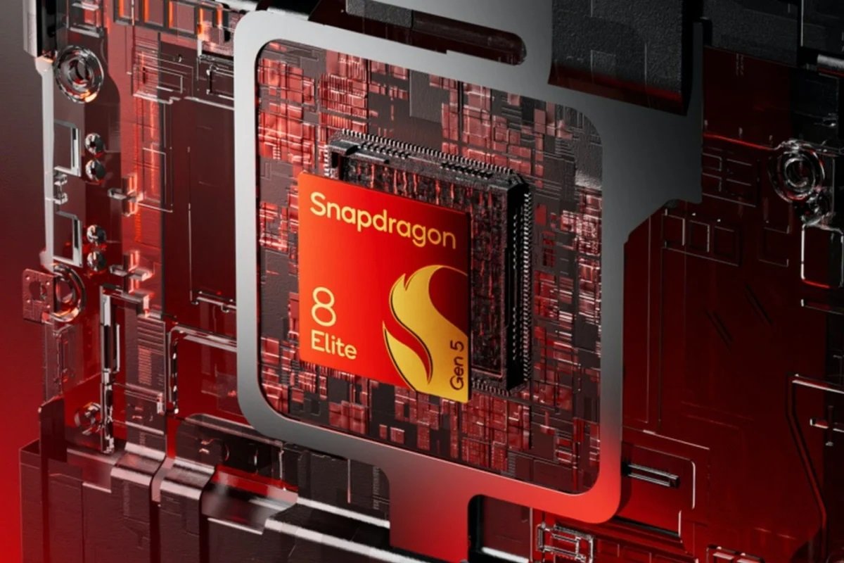 Galaxy S26 Ultra: Yeni Benchmark Zirvesi ve Rakipleriyle Rekabet Depremi