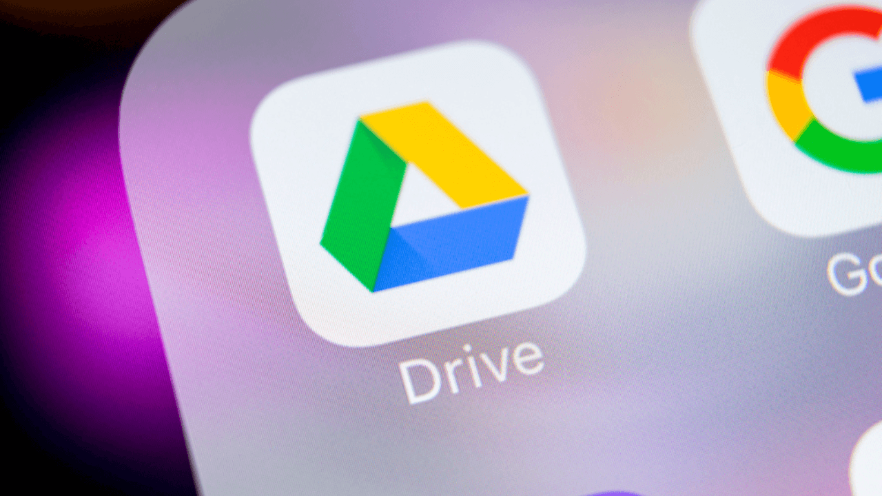 Gemini ile Google Drive, Slides ve Sheets Üzerinde Yapay Zeka Devrimi: Akıllı Arama, Özetler ve Otomatik Sunumlar
