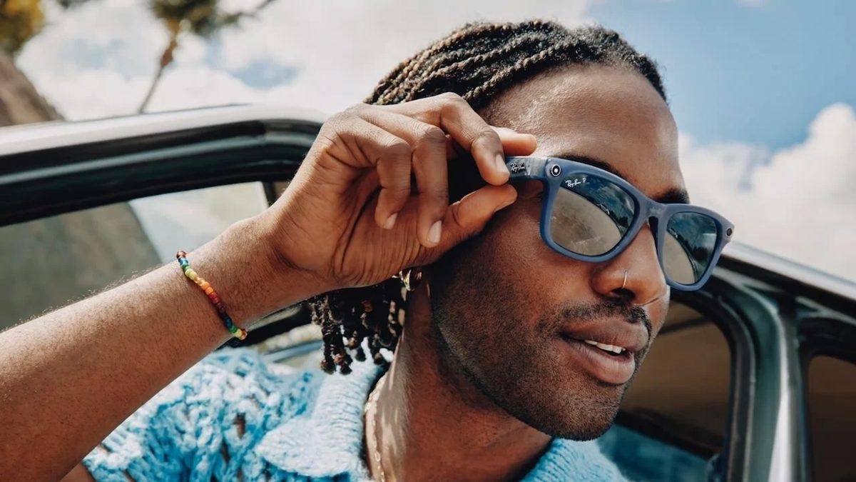 Gizlilik İçin Yeni Bir Şey mi Düşünüyoruz: Ray-Ban Akıllı Gözlükler ve Gözetim Endişesi