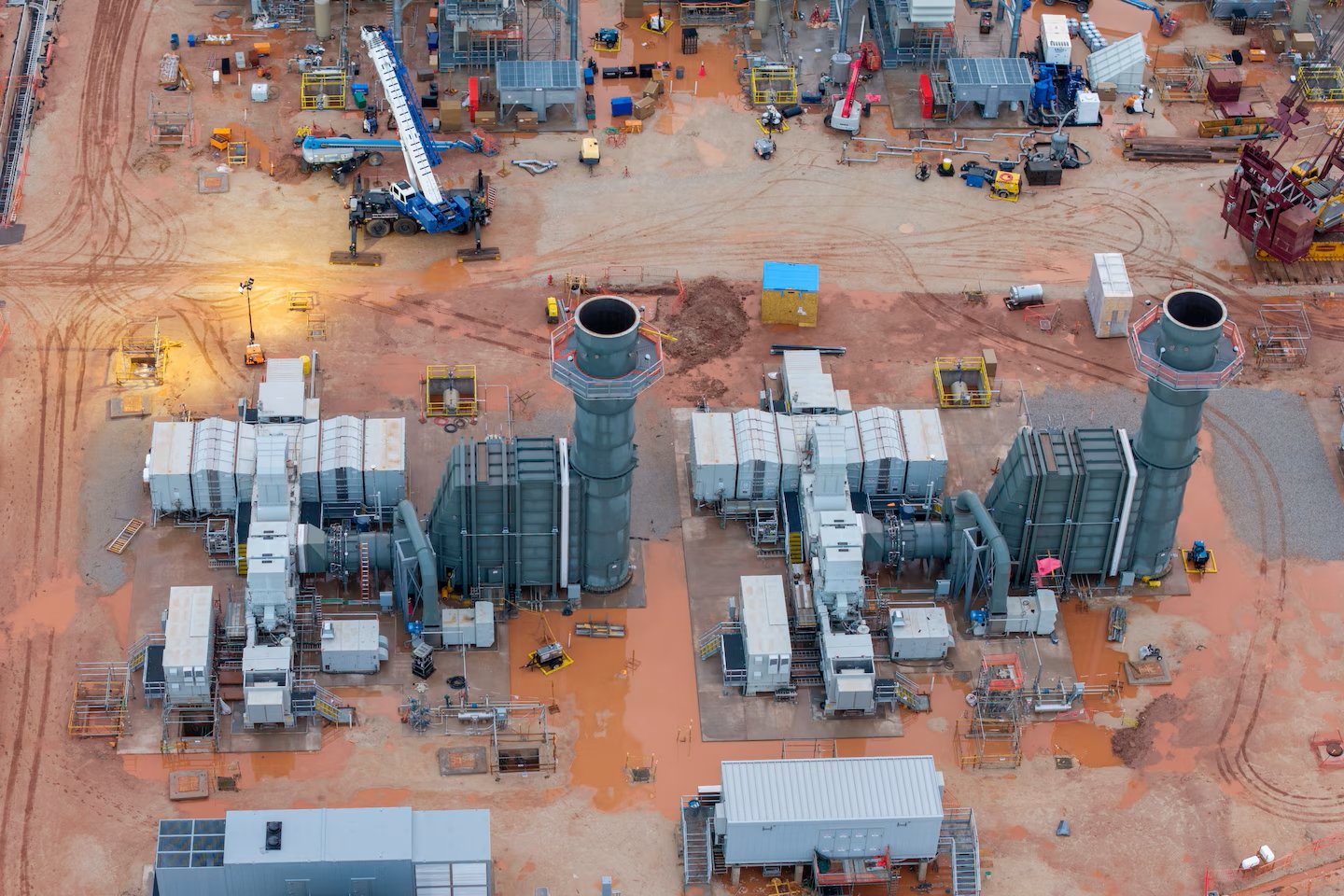 Güç Taleplerinde Dönüşüm: Veri Merkezleri için Kendi Enerji Üretimine Geçiş İçin Güncel Gelişmeler