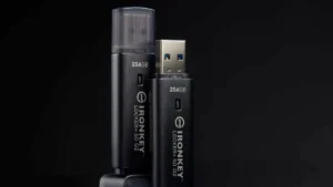 Kingston IronKey Locker+ 50 G2: Yüksek Güvenlikli USB Bellekyle Verilerin Korunması