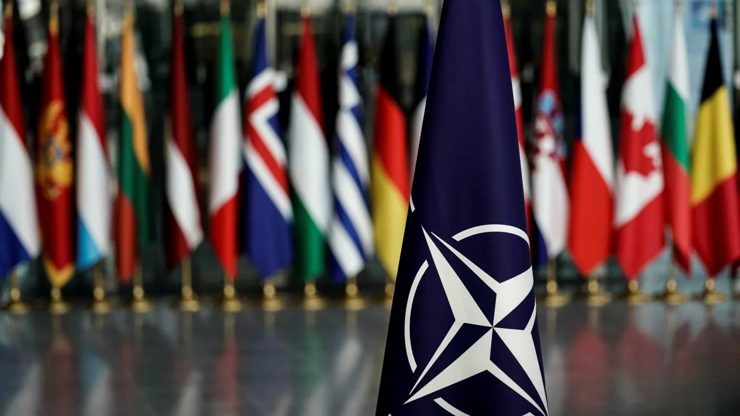 NATO Kısıtlı Ortamlar İçin Onaylı İlk Tüketici Cihazları: Apple