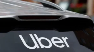 Uber’in Robotaksi Ağlarına 100 Milyon Dolarlık Şarj Merkezi Hamlesi: Otonom Depolarla Şarj Ağını Genişletmek