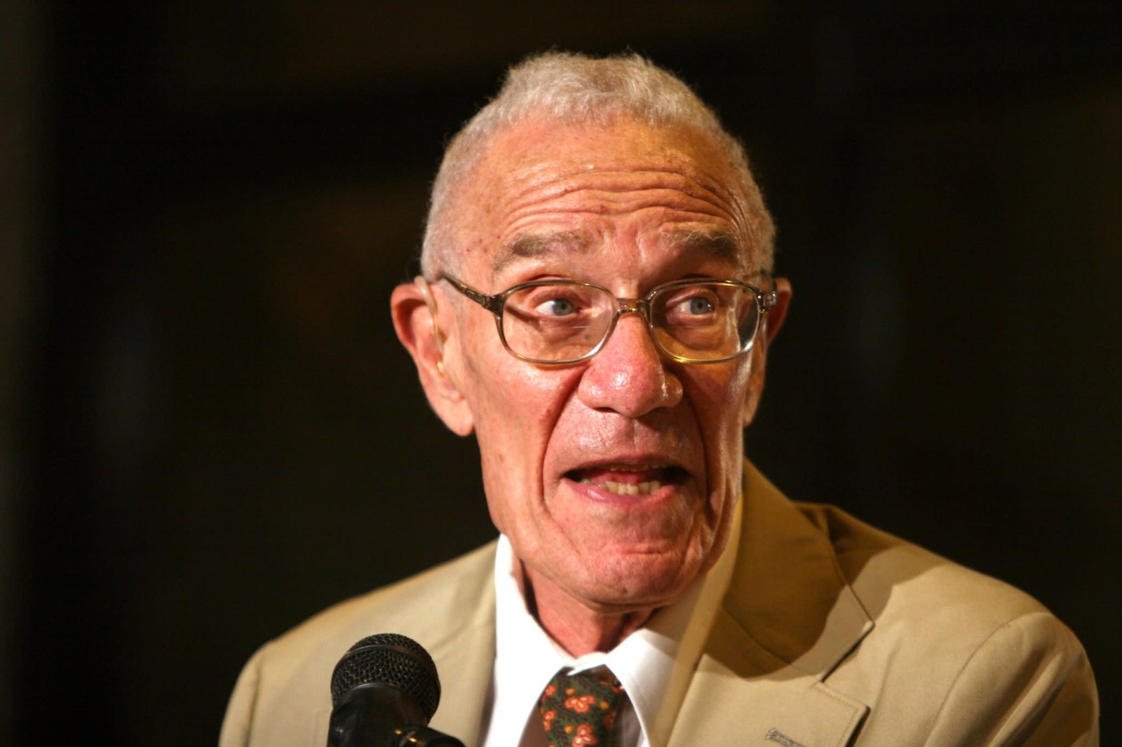 Yapay Zeka ve Verimlilik: Gerçekler, Tahminler ve İklim Etkileri Üzerine Yeni Bulgular