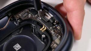 AirPods Max 2 İncelemesi: Tasarım Değişmezken İç Özelliklerde Sadece H2 Çipi Var