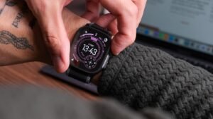 Apple Watch Ultra 4: Tasarımda Devrim mi, Yeni Nesil Sensörlerle mı Geliyor?