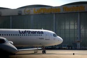 Avrupa’nın Dev Hava Yolu Grubu Lufthansa: Yakıt Maliyetleri Karşısında Uçuş İptalleriyle Tasarruf Yolunu Seçti