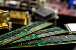 DDR4 ve DDR5 Krizi: Yapay Zeka Baskısıyla Bellek Piyasasında Yaşanan Fiyat Şokları