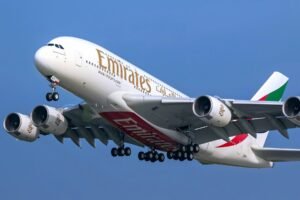 Emirates A380’e Starlink Entegrasyonu: Uçakta Yüksek Hızlı İnternetin Yeni Dönemi