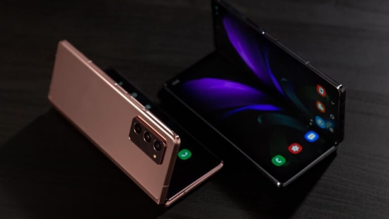 Samsung’un Yuvarlanabilir ve Kaydırılabilir Ekran Patenti Yolculuğu: Esneklikle Yeni Bir Ekran Deneyimi