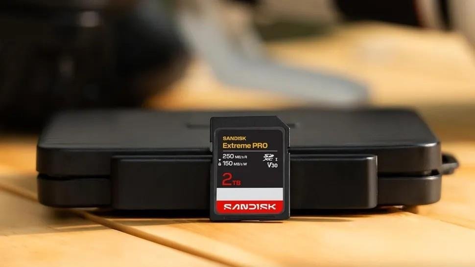 SanDisk Extreme Pro UHS-II 2TB: Yüksek Performans mı, Yüksek Fiyat mı?