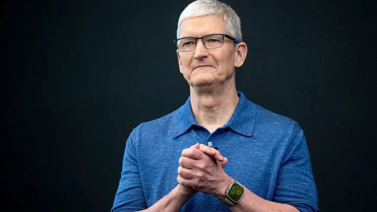 Tim Cook’un Apple Maps: Başarısızlıktan Öğrenilen Dersler ve Liderlik Değişimi