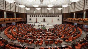 Türkiye’de Oyun Geliştiricileri ve Platformları İçin Yeni Düzenlemeler: Çalışmalar ve Yaptırımlar