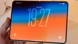 Apple’ın Katlanabilir Geleceği: iOS 27, macOS 27 ve Yeni Ekran Dinamikleri