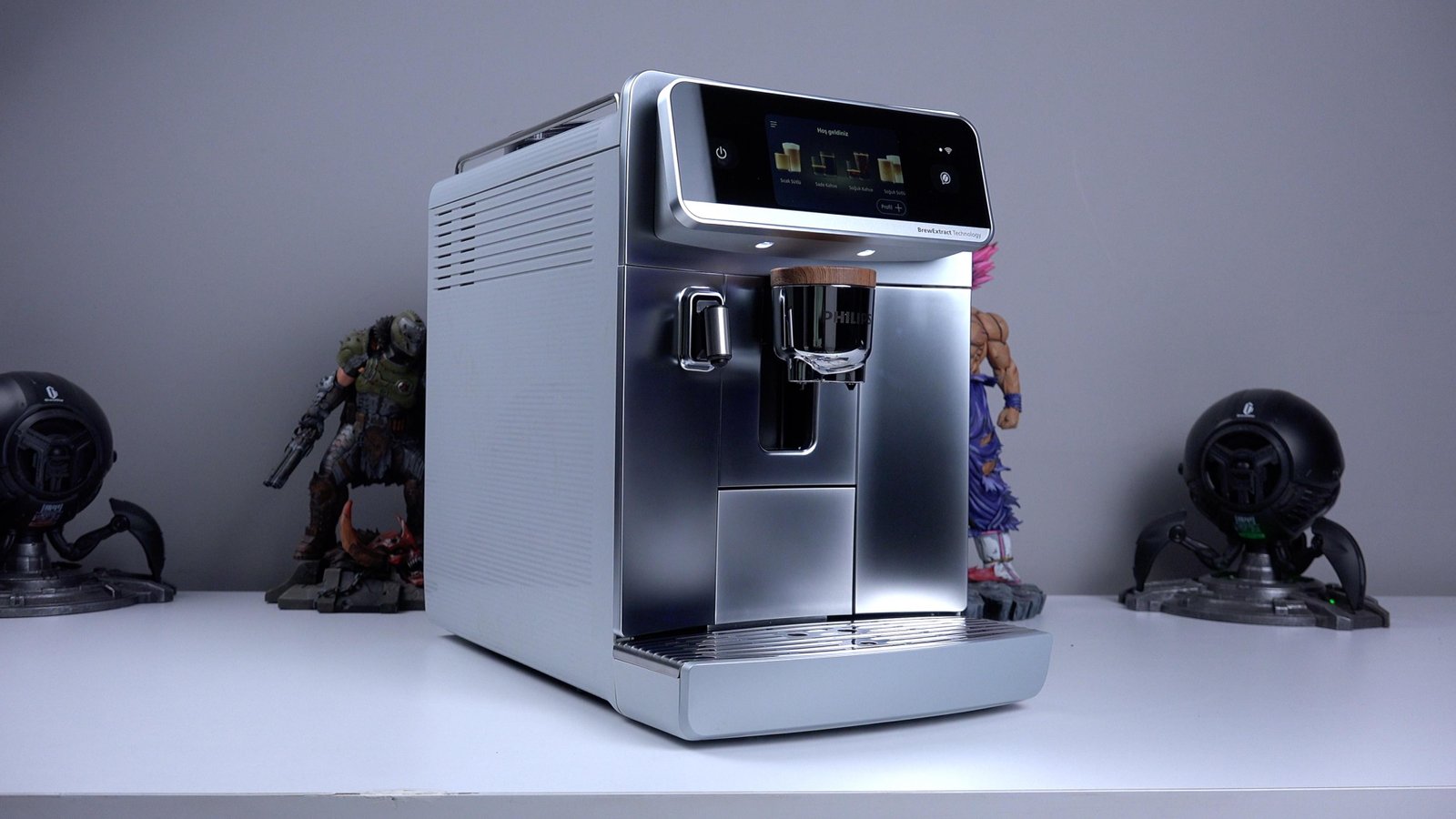 Philips Café Aromis 8000 Serisi: Evde Kahve Deneyimini Yapay Zeka ile Yeniden Şekillendiren Tam Otomatik Makine