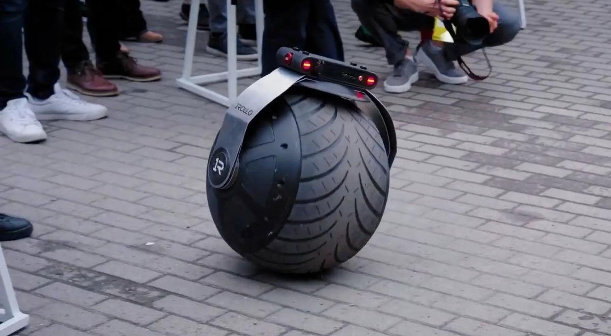 1ROLLO: Tek Tekerlekli Otonom Güvenlik Robotunun İzleri ve Geleceğe Yükselişi