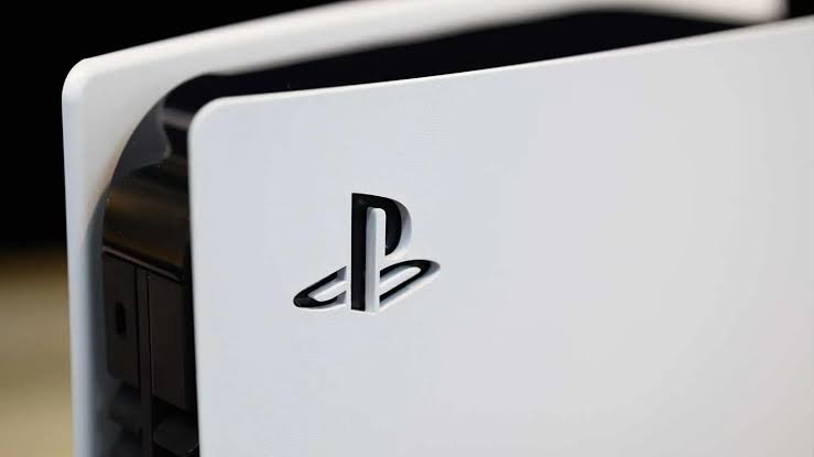 Sony’nin Harici PS5 Disk Sürücüleri ve Kutulu Oyun Üretimi Kararı – Satış Sınırı ve Güncel Durum